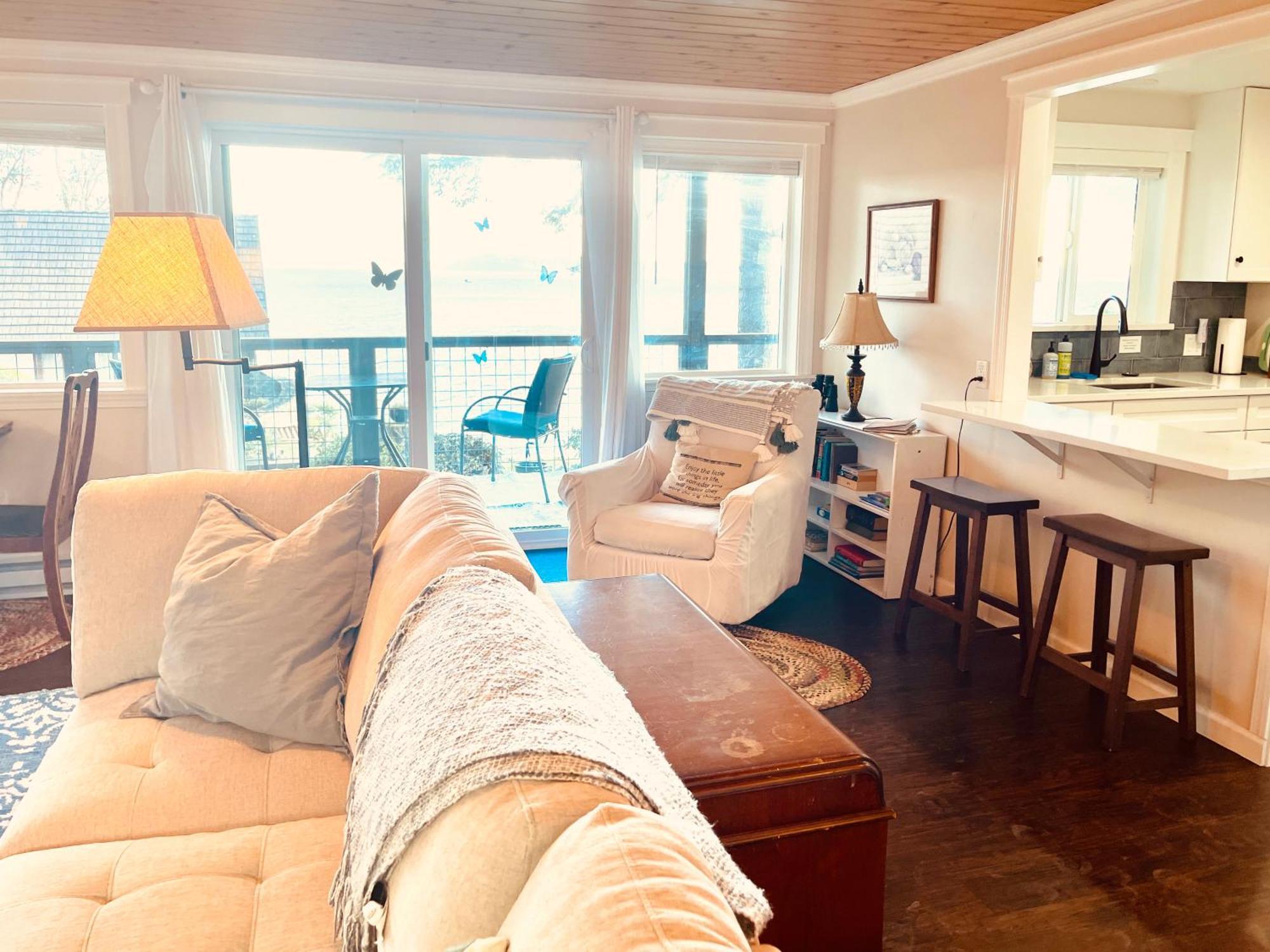 Puget Sound Chic Romantic Cottage With Private Beach Access & Gated Entry Port Ludlow Dış mekan fotoğraf